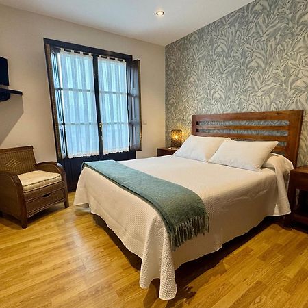 Hotel Rural El Texeu Parres de Llanes Exterior photo
